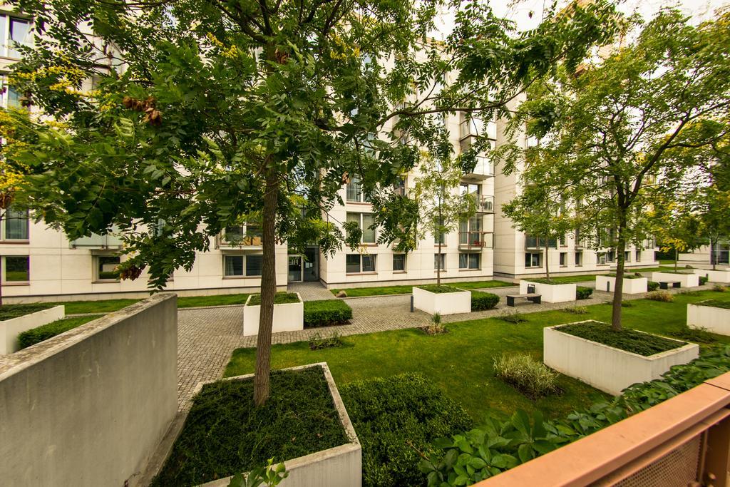 Korunni Dvur 130m2, 2 Free Parkings